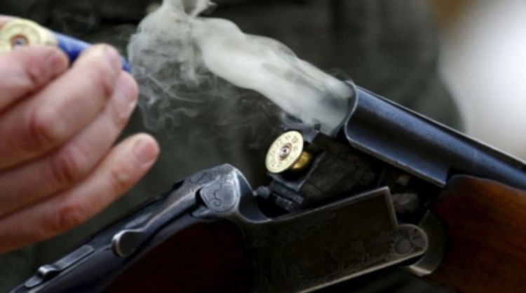 Qayınata kürəkənini güllələdi