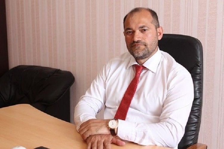 Deputat: "Mərdəkana getmişdim, qorxunun götürülməsi üçün qolumu yandırıblar"