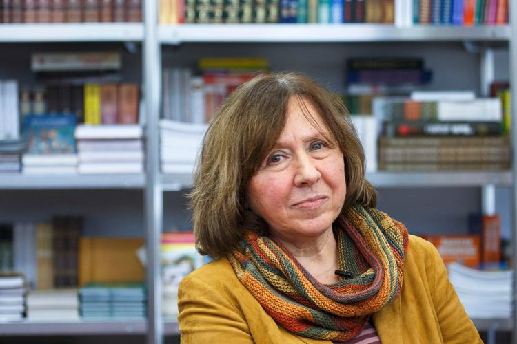 Nobel mükafaçısı Belarusdan getdi