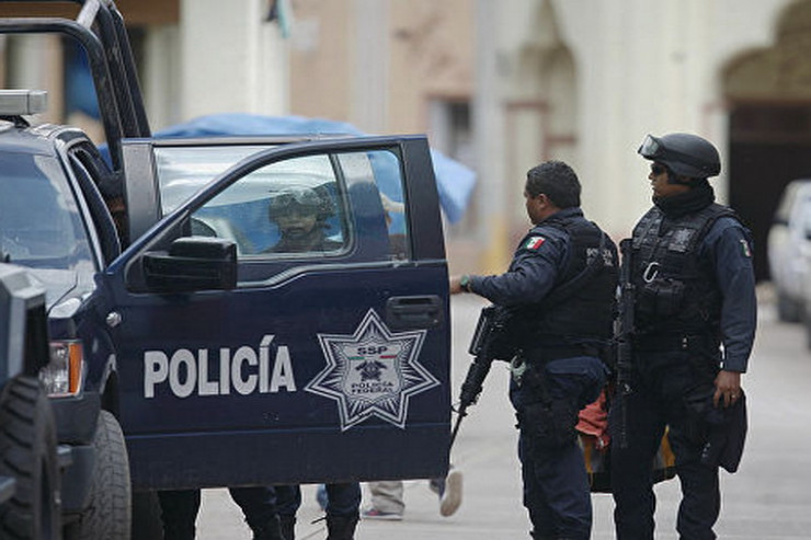 Polis küçədən içərisində insan qalıqları olan   5 çanta tapdı