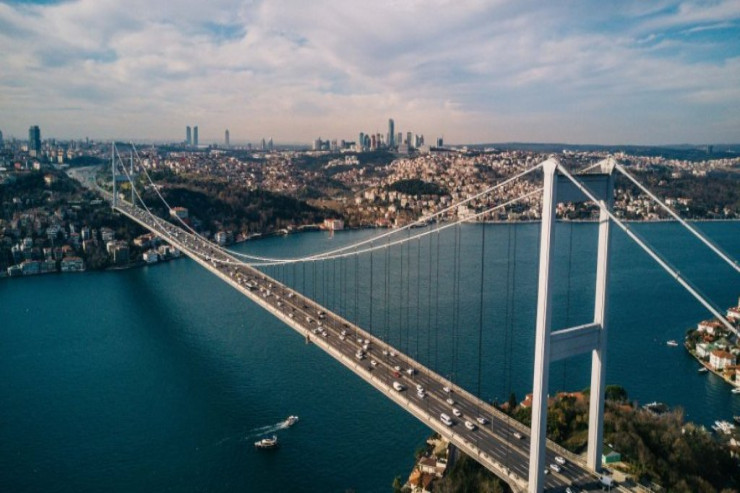 Məşhur İstanbul boğazı bağlandı - FOTO 