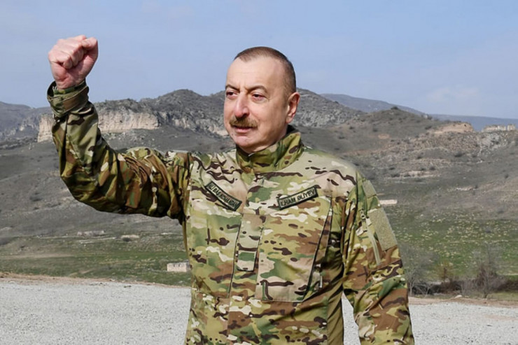 Prezident, Ali Baş Komandan İlham Əliyev