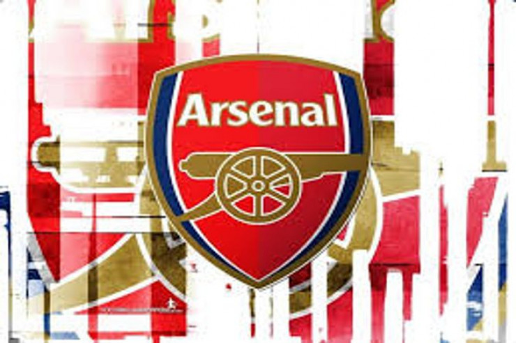 “Arsenal” 18 yaşlı futbolçuya elçi düşdü