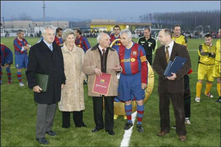 “Barselona”nın keçmiş futbolçusu öldü