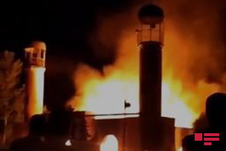 Sabirabadda məsciddə baş verən yanğın söndürüldü - VİDEO  - YENİLƏNİB 