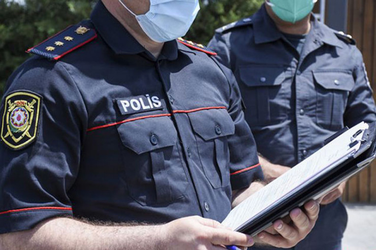 Polis əvvəl qaydaları xatırlatdı, SONRA CƏRİMƏLƏDİ