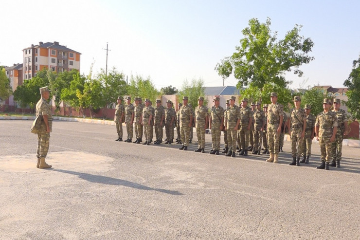 Naxçıvanda komandir və müavinləri toplandı: ZABİTƏLƏRƏ FƏRDİ TAPŞIRIQLAR VERİLDİ  - VİDEO 