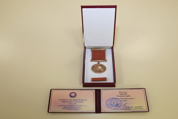 Bir qrup hərbçi “Hərbi xidmətlərə görə” medalı ilə təltif edildi