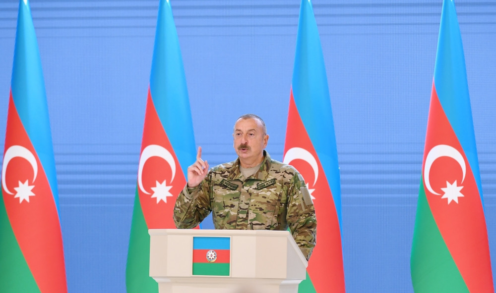 Azərbaycan Prezidenti, Silahlı Qüvvələrin Ali Baş komandanı İlham Əliyev
