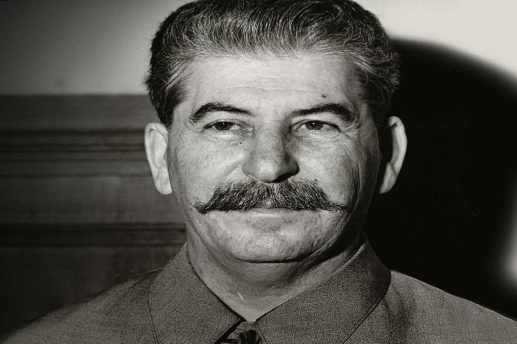 İosif Stalin