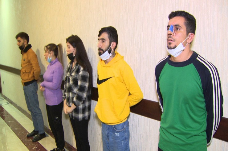 "Bank mesajları" göndərən dəstə ələ keçdi - VİDEO  - YENİLƏNİB 