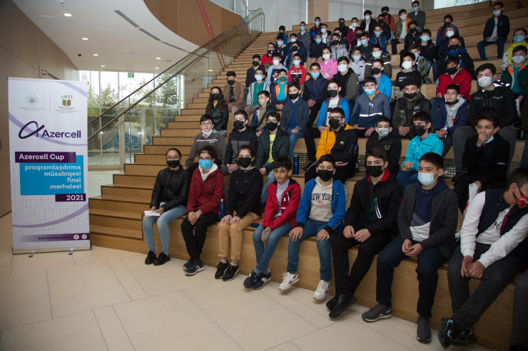 Məktəblilər arasında “AZERCELL CUP” proqramlaşdırma üzrə müsabiqənin final mərhələsi baş tutdu