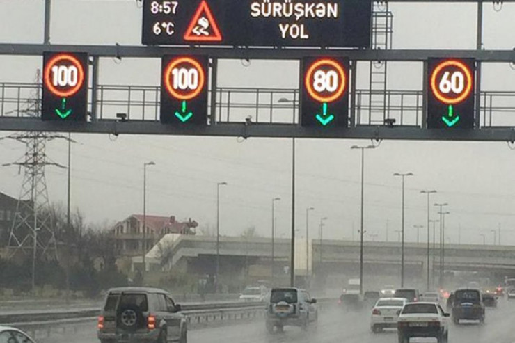 Bakıda hava şəraiti ilə bağlı bir sıra yollarda sürət həddi endirilib