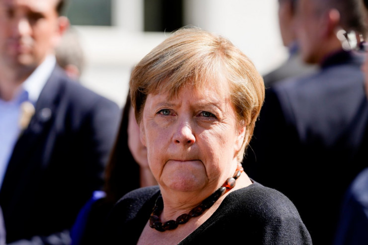 Almaniyanın baş naziri Angela Merkel