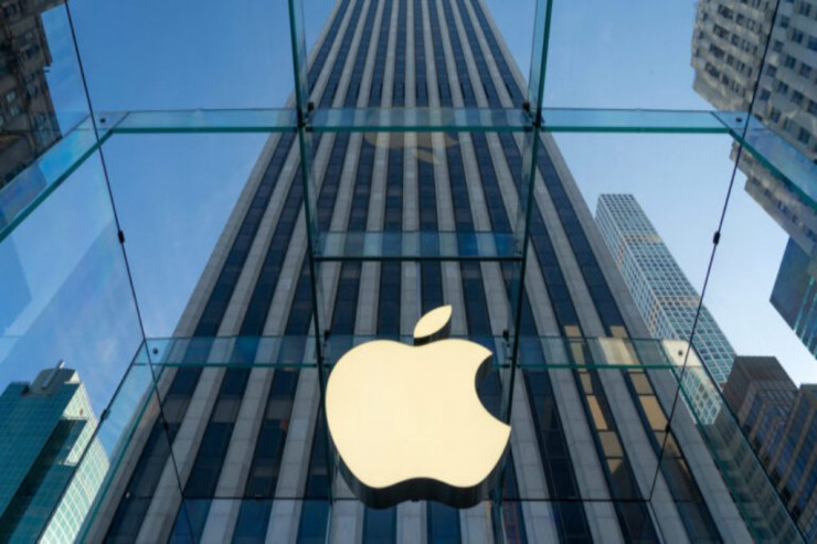 "Apple" milyon dollar  itirdi - SAXTA BONUS KARTLARI
