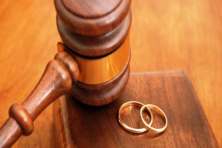 Tanınmış müğənni BOŞANDI  - 6 illik evlilik bitdi