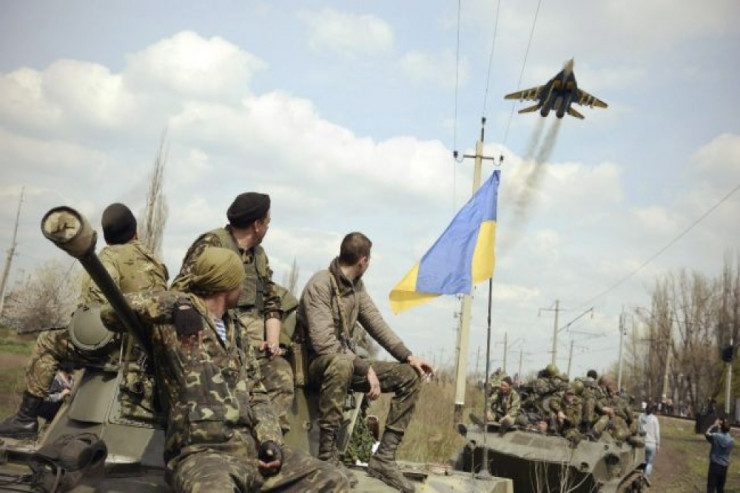Rusiyanın məşhur bankiri Ukraynanın müdafiəsinə  QOŞULUR   - FOTO 
