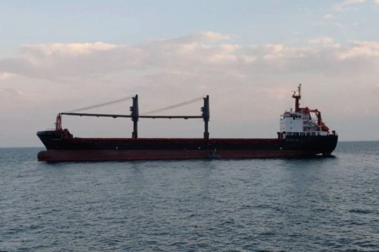 Yük gəmisi Ukrayna limanına yan aldı – İLK DƏFƏ 