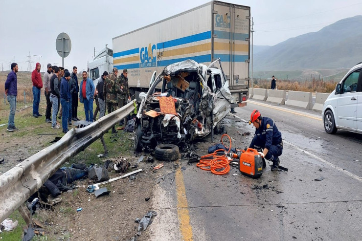 Azərbaycanda daha bir TIR QƏZASI:  ölənlər var...