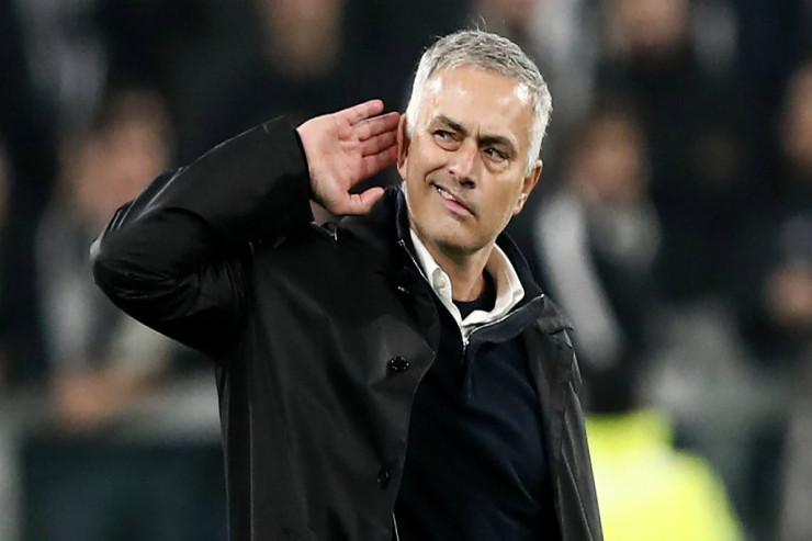 Mourinyonun “Roma”nın rəhbərliyindən İSTƏYİ:  “Onu alın!” 