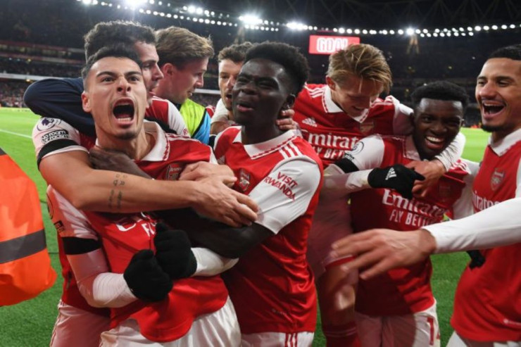 “Arsenal”dan  REKORD 