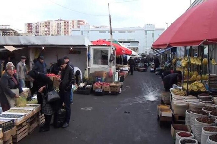 Bakıda bazarda silsilə OĞURLUQLAR 