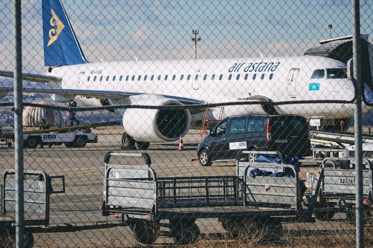 Almatı-Bakı aviareysi LƏĞV EDİLDİ 