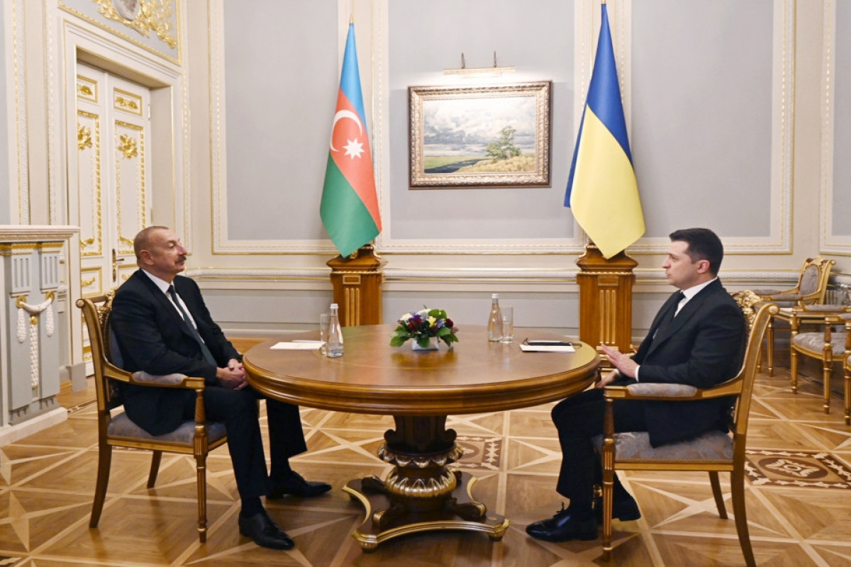 İlham Əliyevin Ukrayna Prezidentinin geniş tərkibdə görüşü keçirilib -  YENİLƏNİB 