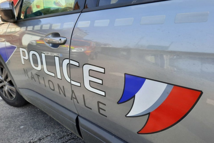 Fransa polisi