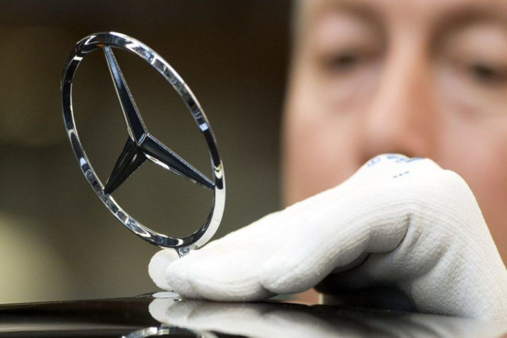 Bir milyon "Mercedes"də  PROBLEM   aşkarlandı