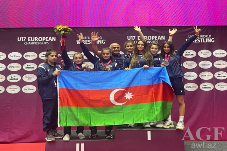 Qadın güləşçilərimiz çempionatı 3 medalla başa vurdu