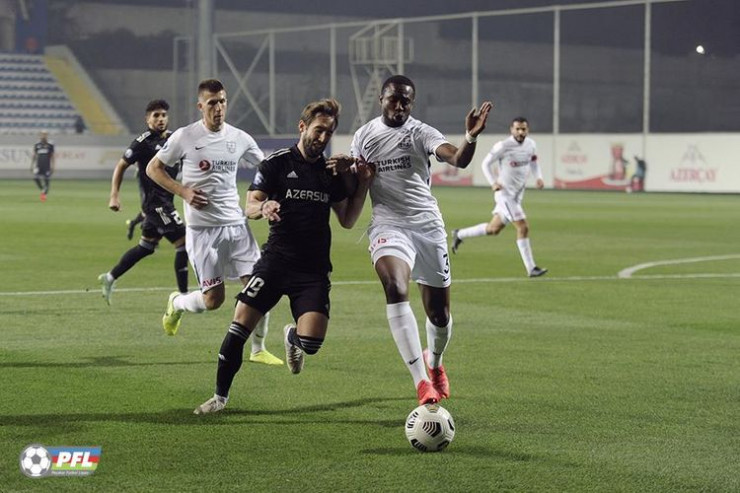 “Qarabağ”la “Neftçi” arasında  156 addımlıq fərq  