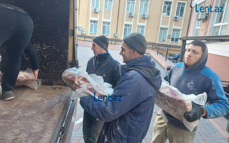 Azərbaycanlı iş adamı Kiyev vilayətinə 6 ton ərzaq göndərdi