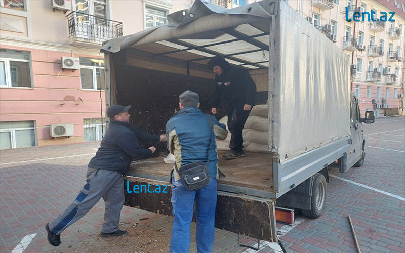 Azərbaycanlı iş adamı Kiyev vilayətinə 6 ton ərzaq göndərdi