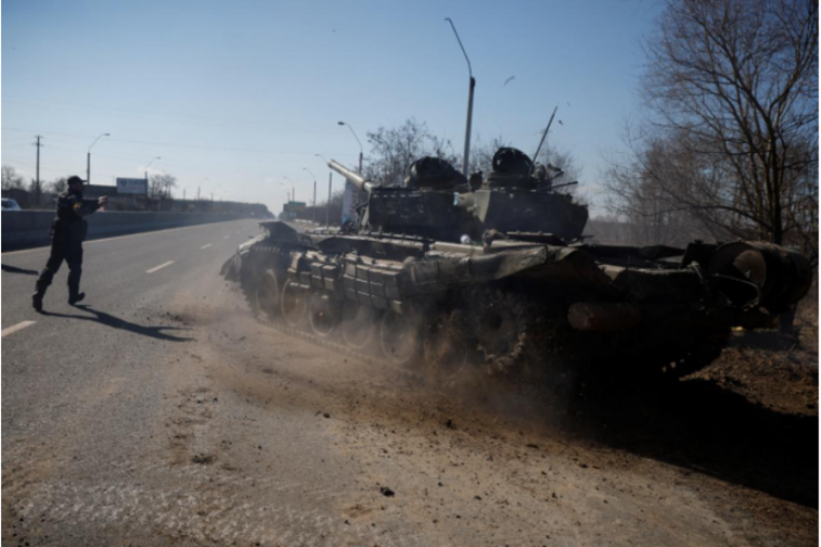 Ukrayna MN : "Belarus Ukrayna sərhədlərinə hərbi texnika toplayır"
