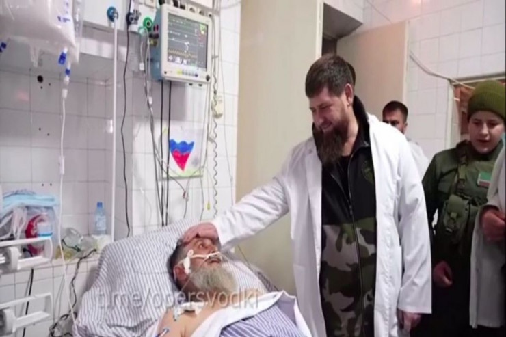 Nemtsovun qətlinin  çeçen təşkilatçısı   Ukraynada ağır yaralandı
