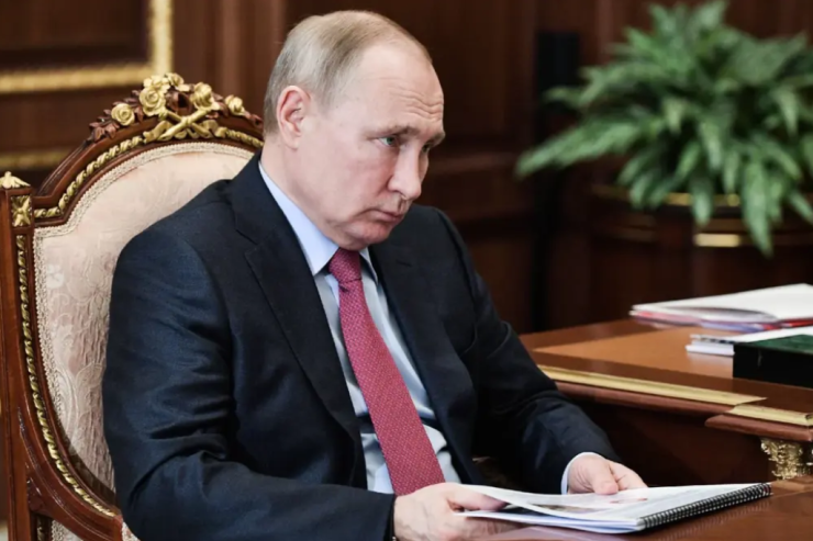  Putinin qanuni varisi   Ukraynadakı müharibənin əleyhinədir – Keçmiş deputat