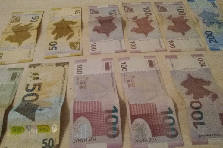 İsmayıllıda evdən  21 min manat   oğurlandı -FOTO 