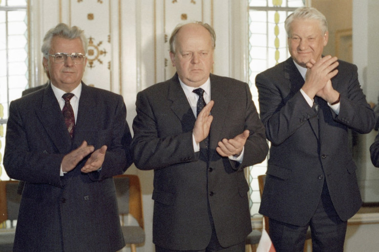 SSRİ-ni süquta uğradan Belovej “üçlüyü” - Yeltsin, Kravçuk və Şuşkeviçi nə birləşdirirdi? 