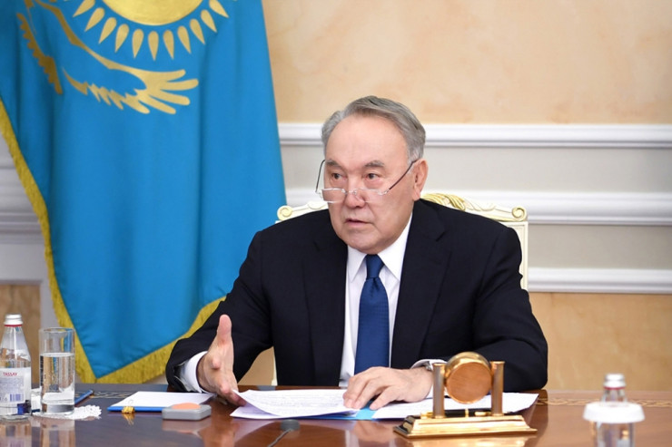 Nazarbayev   memuar yazmağa başladı