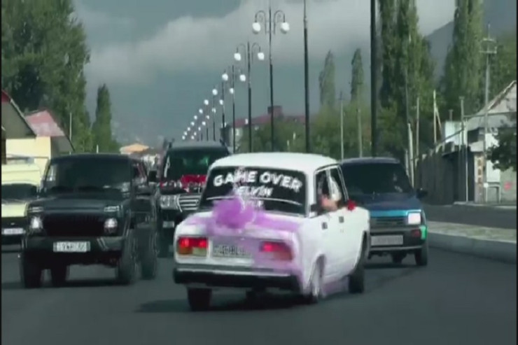 Toy karvanında TƏHLÜKƏLİ ANLAR:  Sürücü həbs edildi