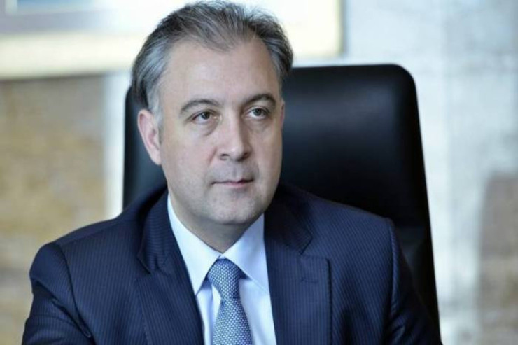 Xalid Əhədov Prezidentin köməkçisi təyin edildi