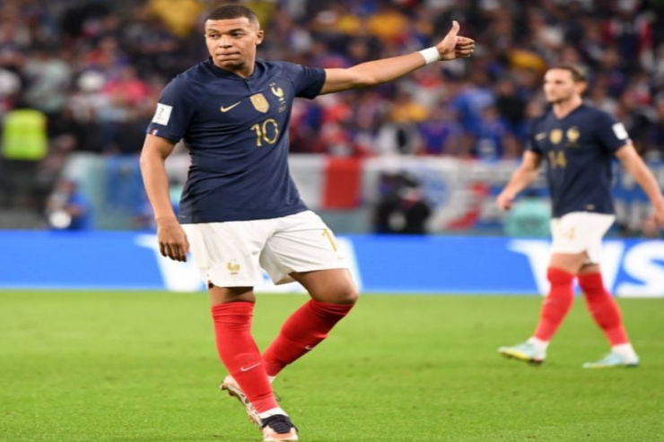 Mbappe qol sayına görə  onlara çatdı 