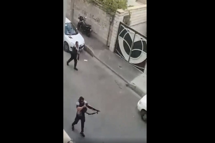 İranda polis tələbələri atəşə tutdu -  ANBAAN VİDEO  