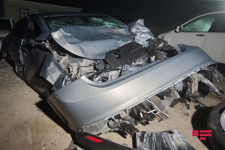 Qadın sürücü 2 avtomobili yararsız hala saldı, ölən var -FOTO 
