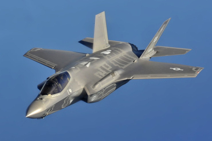 ABŞ “F-35” qırıcılarının  istehsalını dayandırdı  