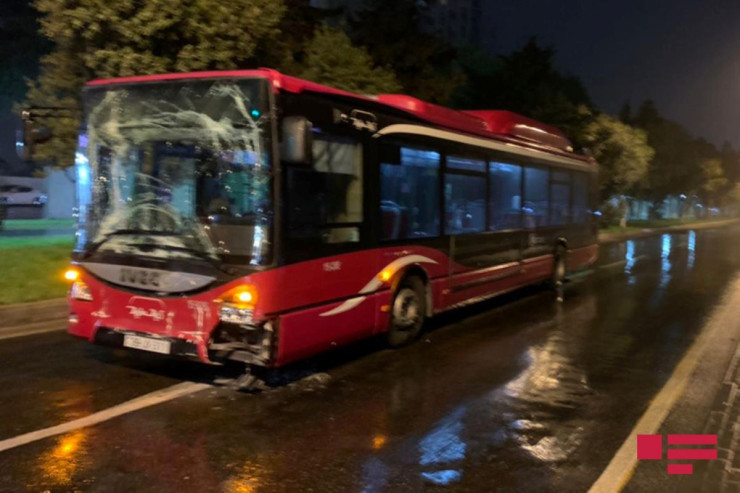 “Baku Bus”ın avtobusu  qəzaya   uğradı