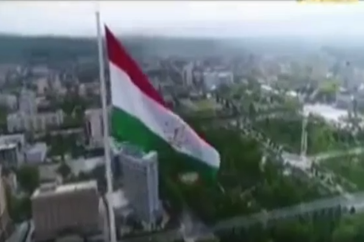 Tacikistan TV: "İrana səfər etməyin, onlar terrorçudur" - VİDEO 
