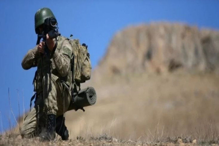 PKK hərbi bazanı atəşə tutdu - 4 türk əsgəri yaralandı 