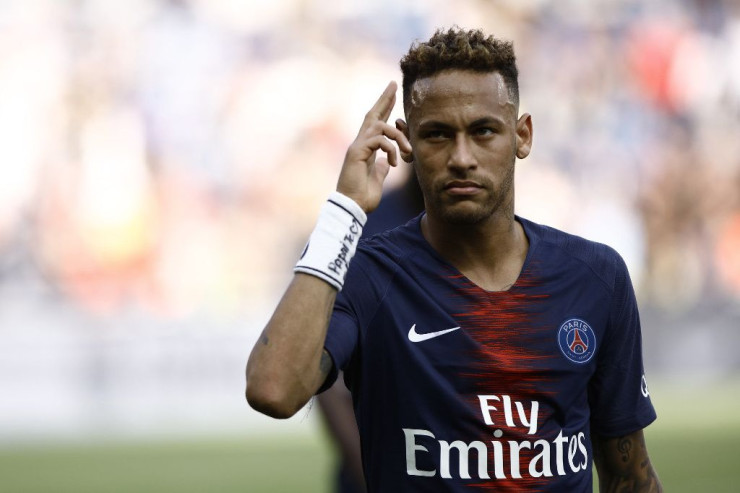 "Mançester Yunayted" Neymar ətrafındakı vəziyyəti izləyir